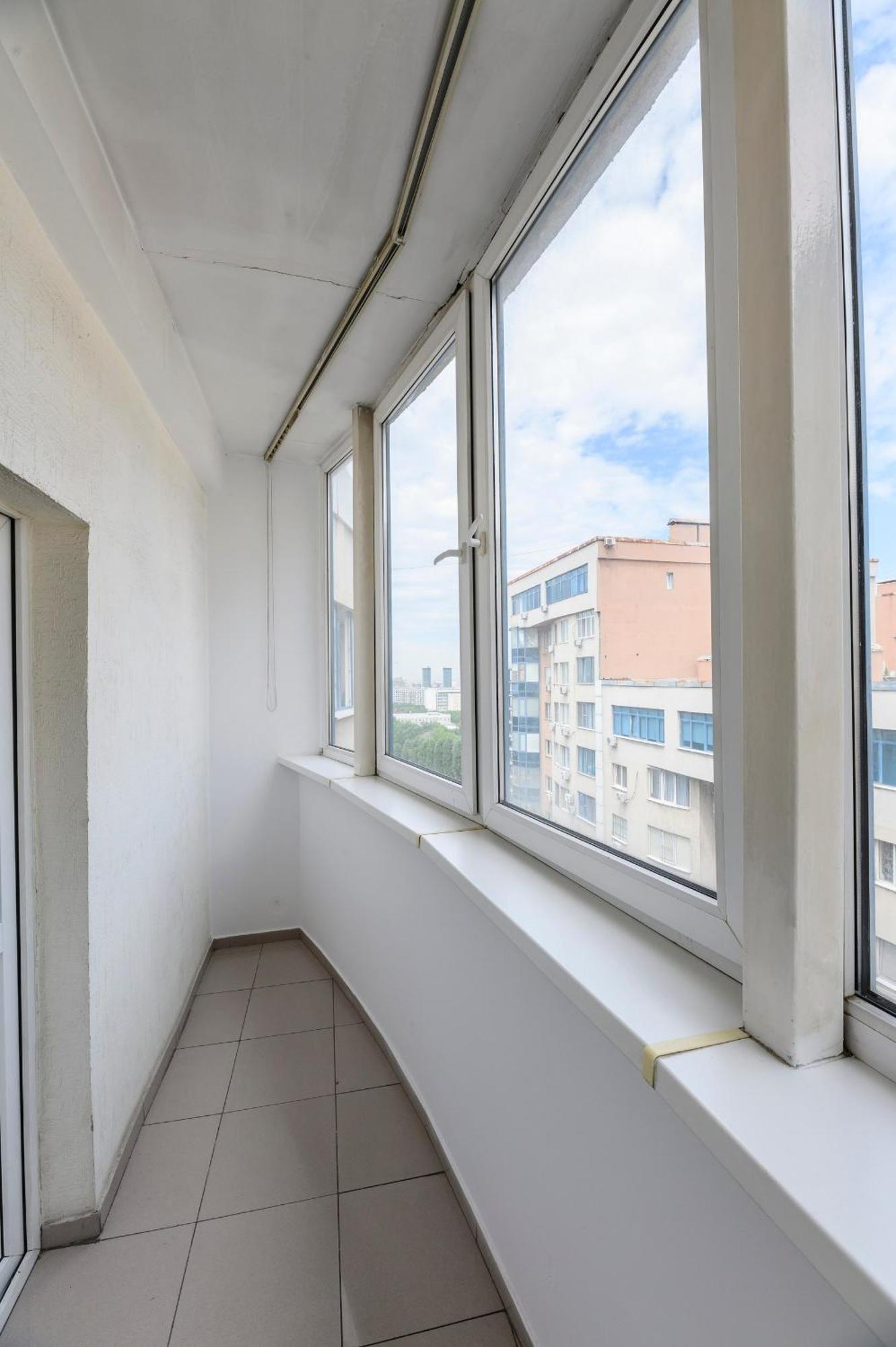 428 Lighthouse Apartments - Traveler'S Choice อัลมาตี ภายนอก รูปภาพ